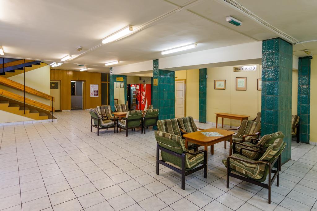 Hostel Flandria Budapest Bagian luar foto