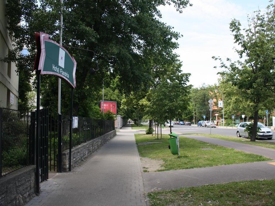 Hostel Flandria Budapest Bagian luar foto